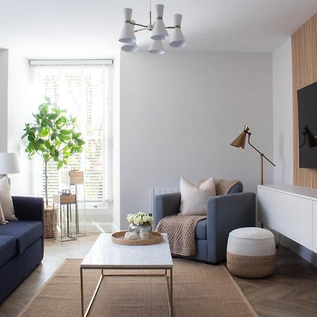 John Lewis Apartment Аберайрон Экстерьер фото